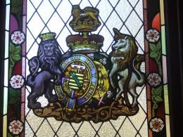 Royal coat of arms - UK